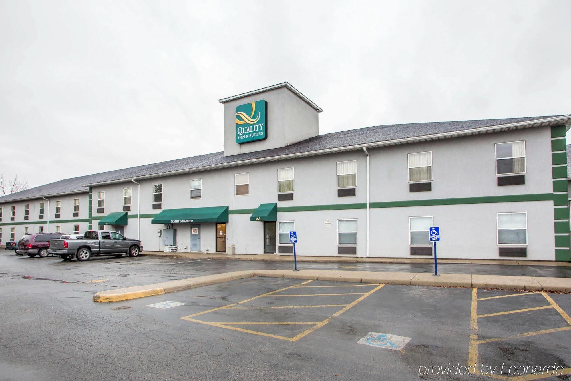 Quality Inn & Suites South-Obetz Bagian luar foto