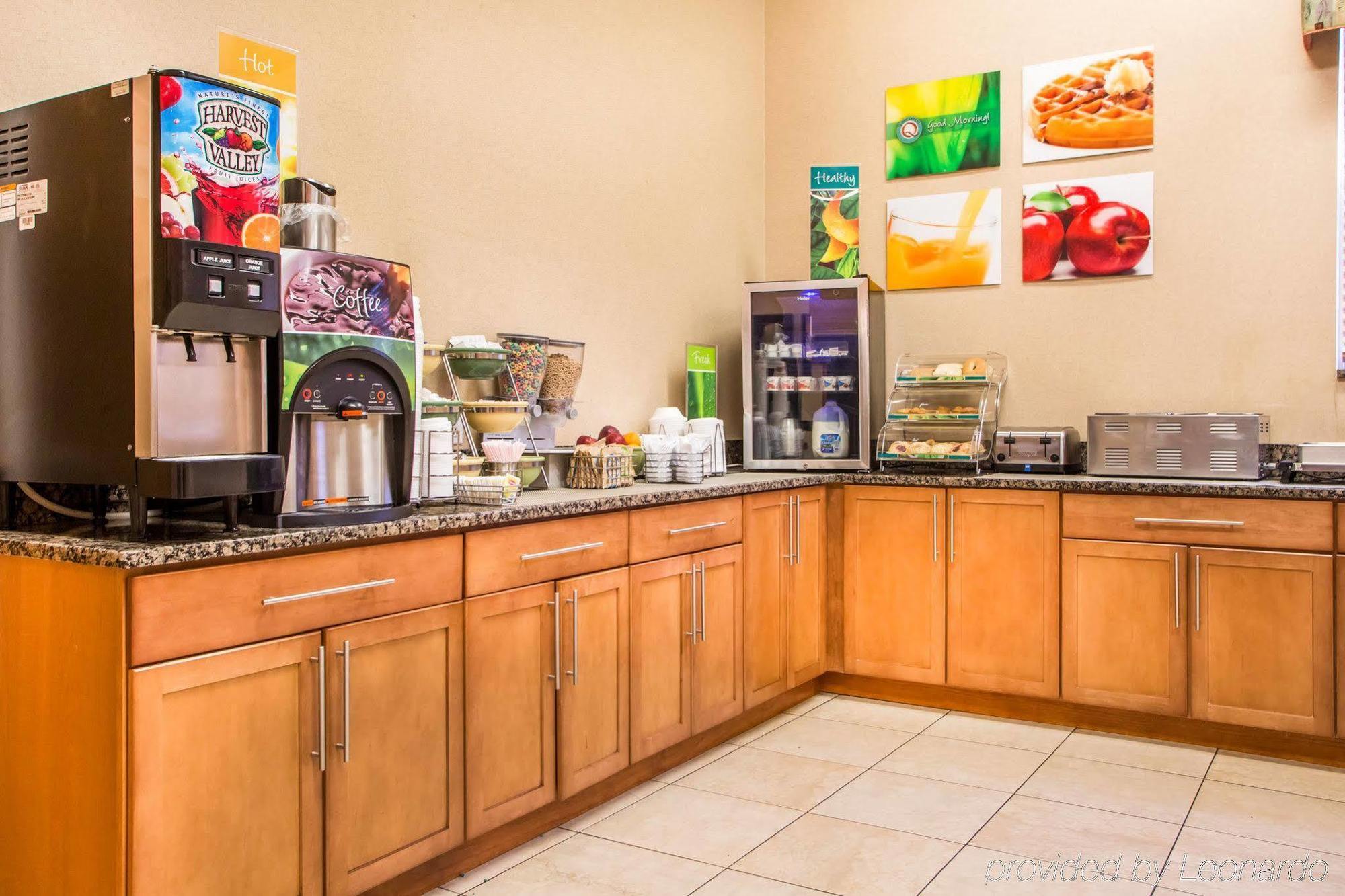 Quality Inn & Suites South-Obetz Bagian luar foto